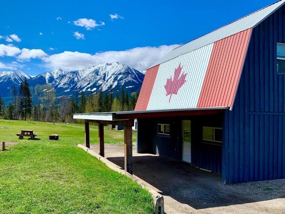 Maple Ranch Golden Villa Bagian luar foto